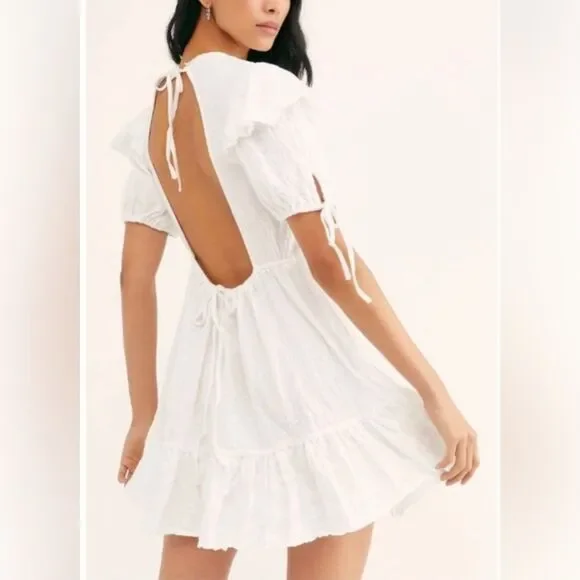 FREE PEOPLE Beach Iris Mini Dress White Open Back Ruffle Boho XS Summer Babydoll - Picture 3 of 16